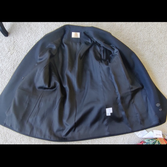 Pendleton Women’s 100% Pure Virgin Wool Blazer, Color Black, Size 8. - Picture 14 of 16